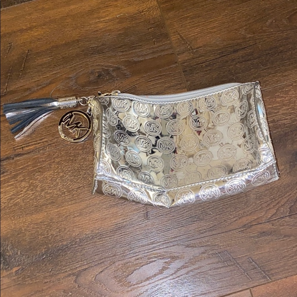 Michael Kors clutch
